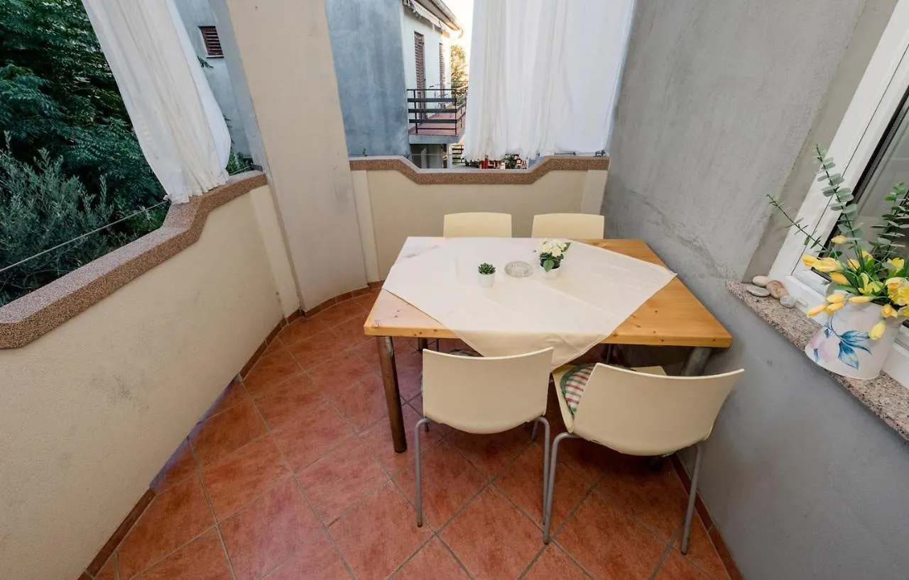 Apartments Vladimir 2836 Palit Guest house