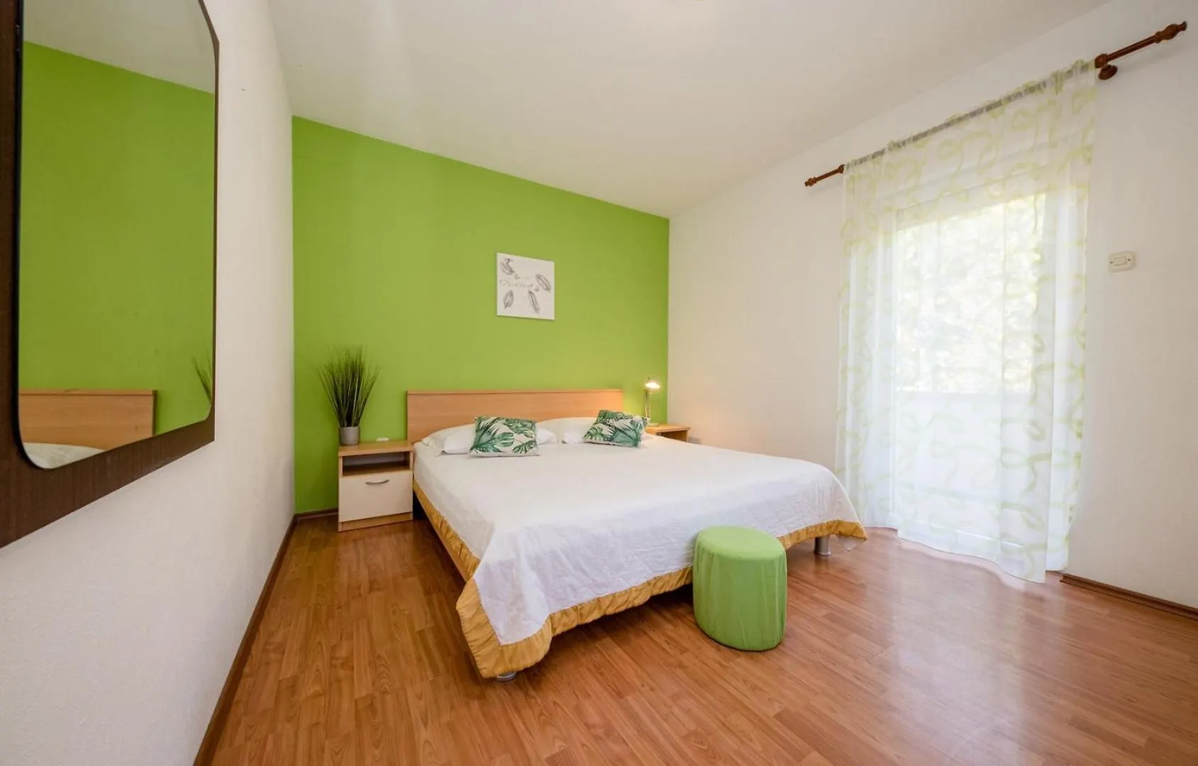 Guest house Apartments Vladimir 2836 Palit